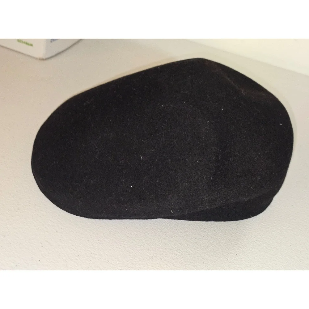 Vintage Kangol Carimac Mens Black Wool Driving Cap Hat Made In England